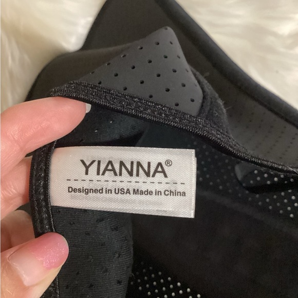 Yianna waist trainer size small black - Picture 4 of 7